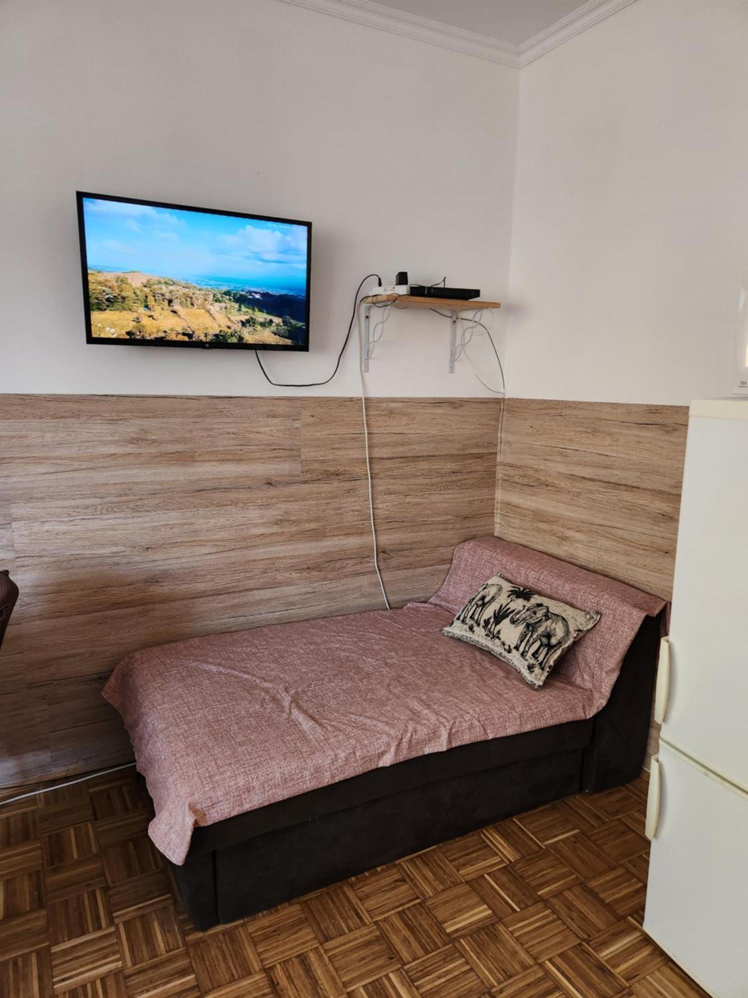 Orsi Szálláshelyek Kecskemét 2 Esterno foto